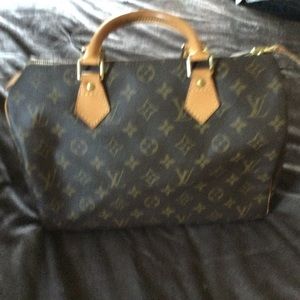 Louis Vuitton speedy 25